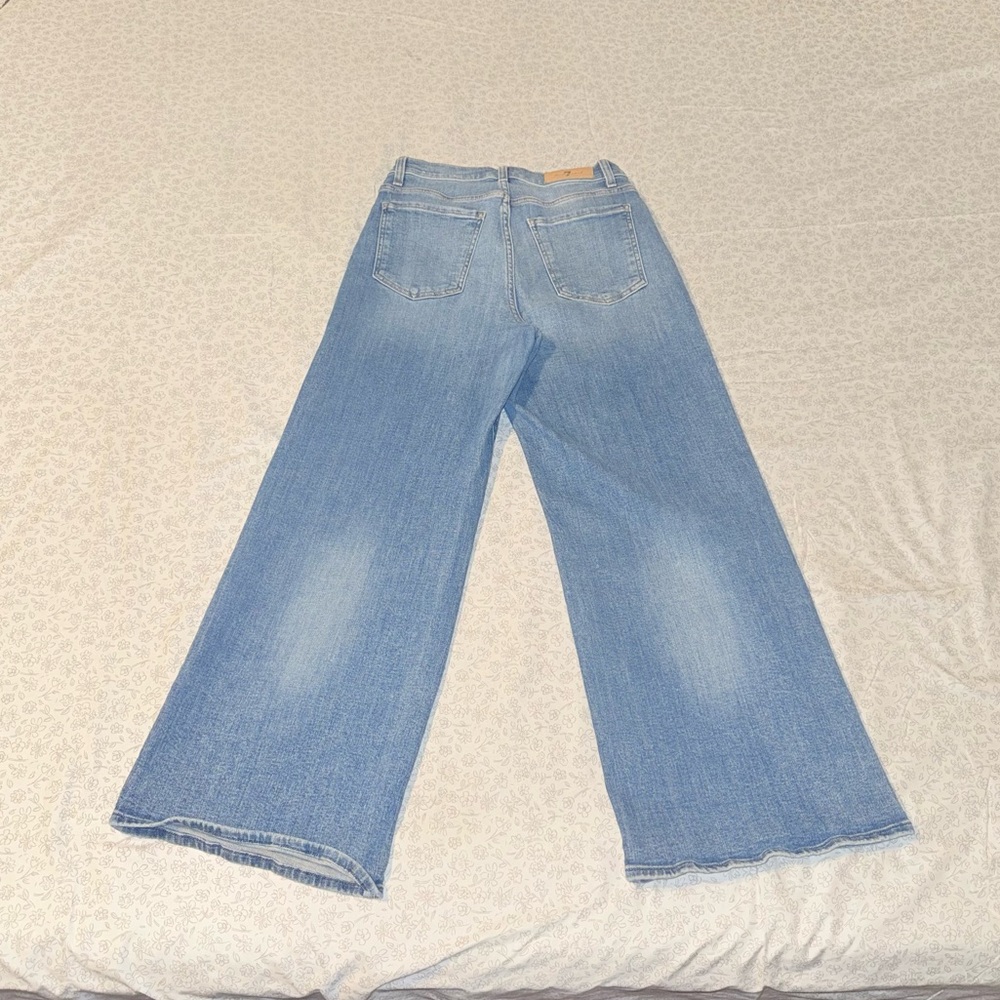 7 For All Mankind Light Blue Cropped Jo Jeans - Picture 2 of 2